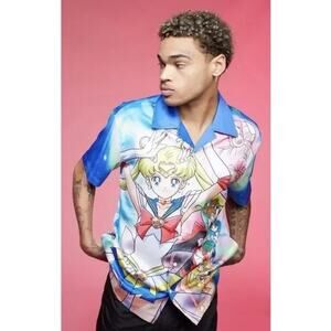Pretty Guardian Sailor Moon Button Up Shirt Hot Topic Exclusive ~ Size S